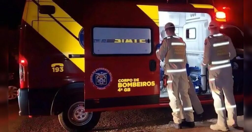 Pai e filho ficam feridos após colisão entre caminhonete e bicicleta em Ivaiporã