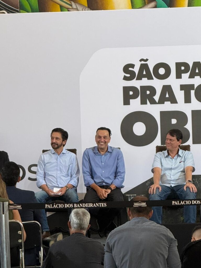 em evento no Palácio dos Bandeirantes Júlia Zaremba/Globo
