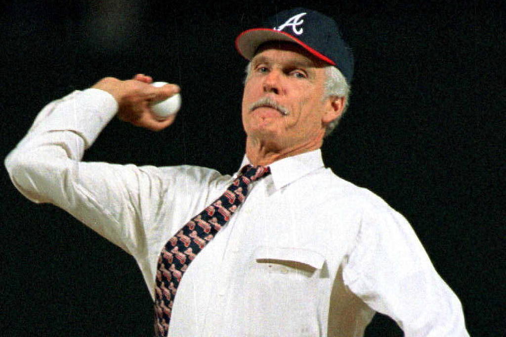 Ted Turner, fundador da CNN, morre aos 87 anos e recebe homenagens de Trump e do esporte