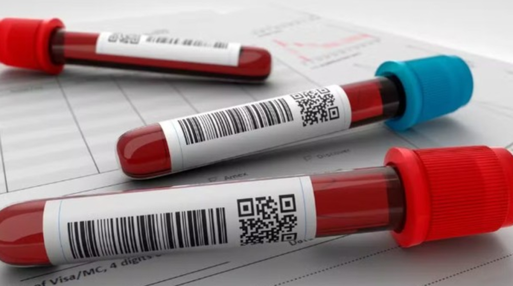 meio de um exame de sangue. O estudo busca voluntárias entre 30 e 80 anos, sem h