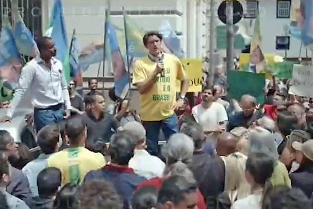 Reprodução/Flavio Bolsonaro Youtube