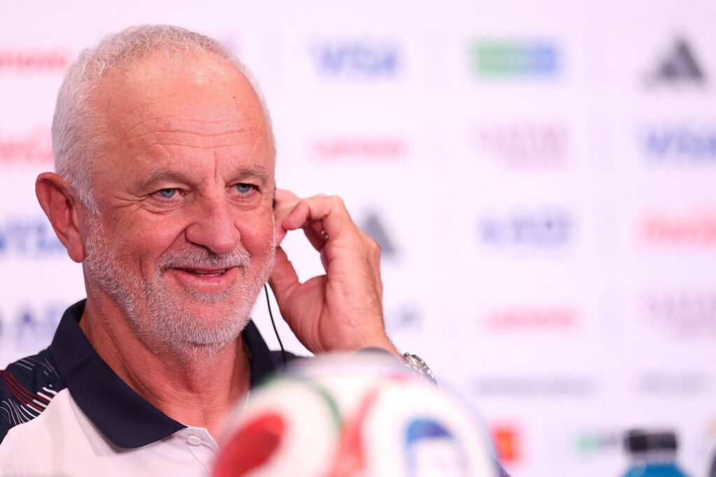 Copa do Mundo: Técnico do Iraque brinca com ideia de três goleiros para frear a França