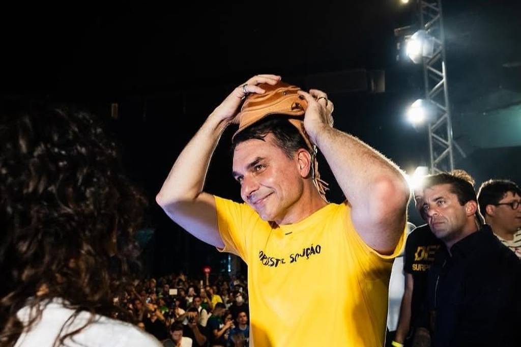 dia para dar de presente. Qualquer pessoa que não é assinante poderá ler. benefí