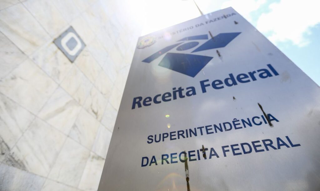 Arrecadação federal sobe 7,7% em junho e alcança R$ 264,4 bilhões