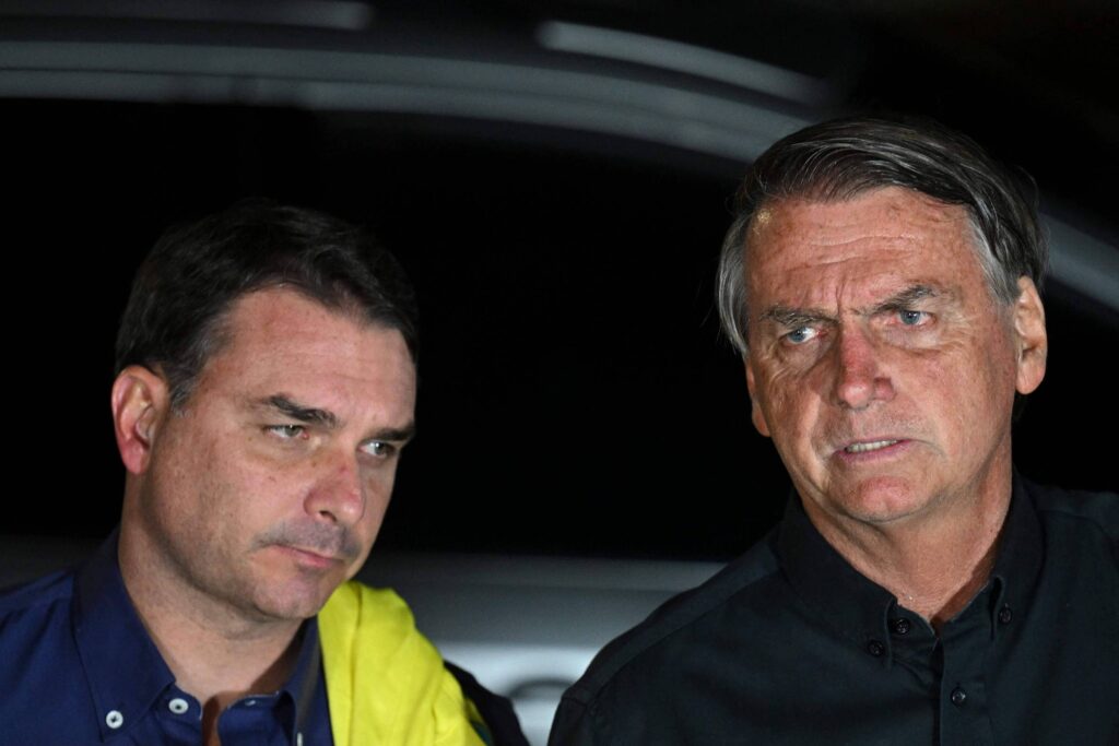 Defesa de Bolsonaro recorre ao STF contra proibição de visitas e cita restrição ao pensamento