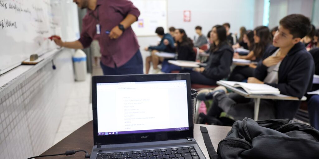 Fies 2026: pré-selecionados têm prazo para complementar dados da inscrição