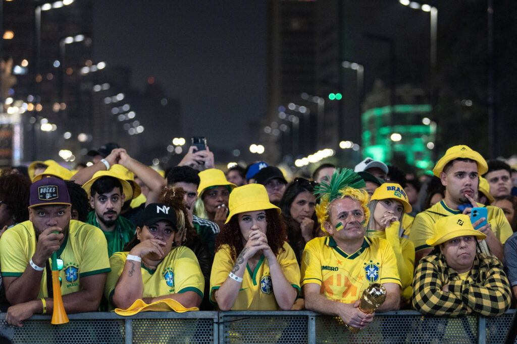 Futebol perde fôlego no Brasil e atinge 64% de interesse, aponta Datafolha