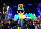 Flávio Bolsonaro viajará aos EUA para defender o PIX, sistema de pagamentos do Brasil