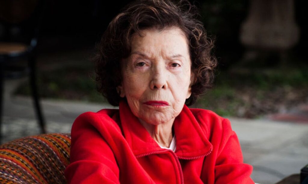 Aos 100 anos, morre Elza Berquó, gigante da demografia e defensora de direitos
