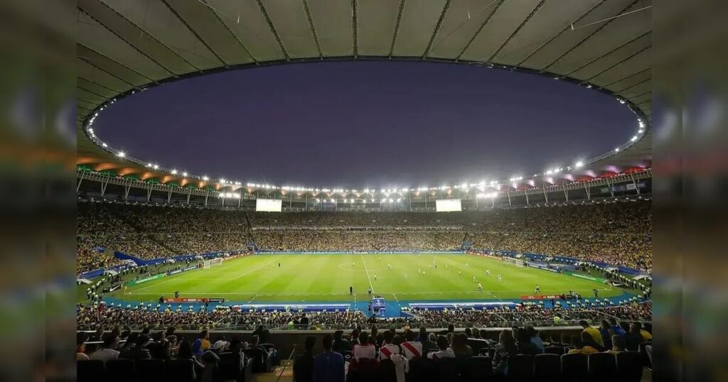 Fluminense e Bragantino se enfrentam no Maracanã: saiba onde acompanhar o jogo decisivo
