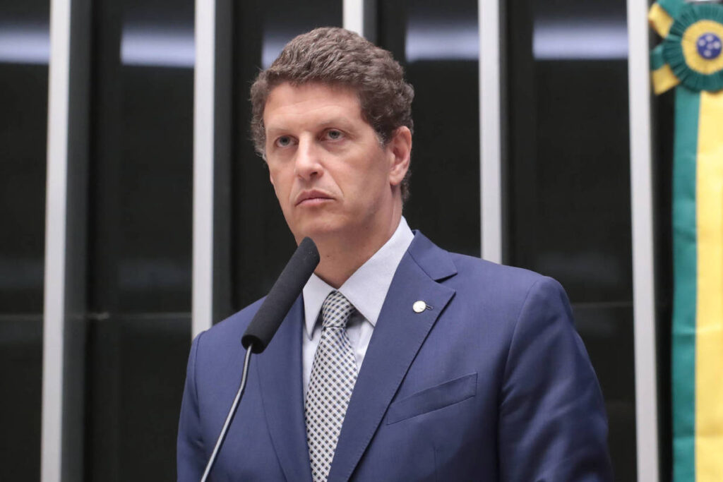 Ricardo Salles é entrevistado no Frente a Frente para debater cenário político e pré-candidatura ao Senado