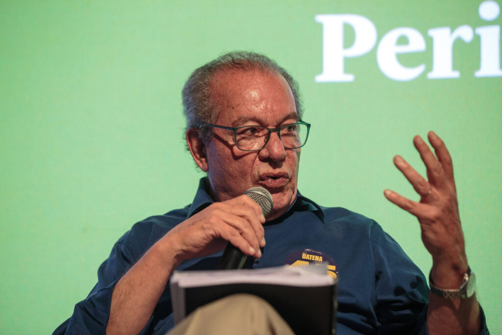 Ala histórica do PSDB articula candidatura de José Aníbal ao governo de São Paulo