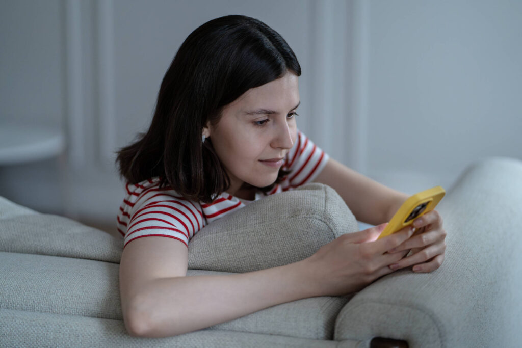 Apps de dopamina: por que cresce a tendência de fazer compras falsas na internet
