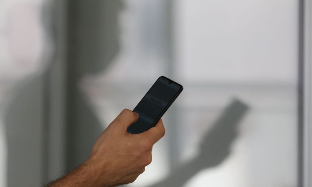 Rio de Janeiro: apostas online movimentam R$ 2,2 bilhões anuais e acendem alerta
