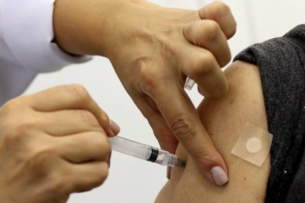 Surto de hepatite a em SP supera todo o ano de 2025 com alta de 54,6% em 2026