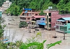 Avalanche no Nepal serve como alerta global para riscos climáticos extremos