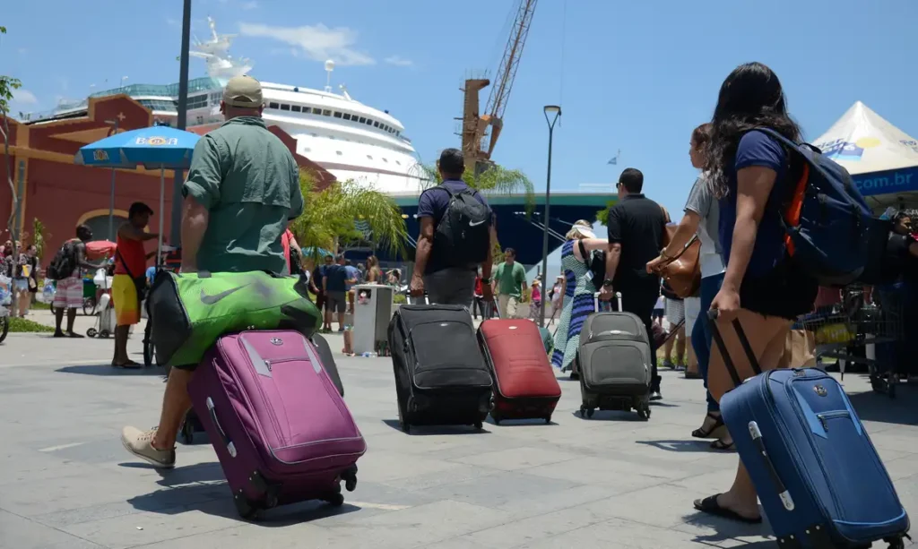 Brasil se destaca e alcança a quarta posição global em crescimento do turismo internacional