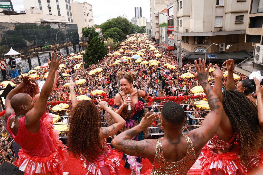 Carnaval 2027 em São Paulo abre inscrições para blocos de rua