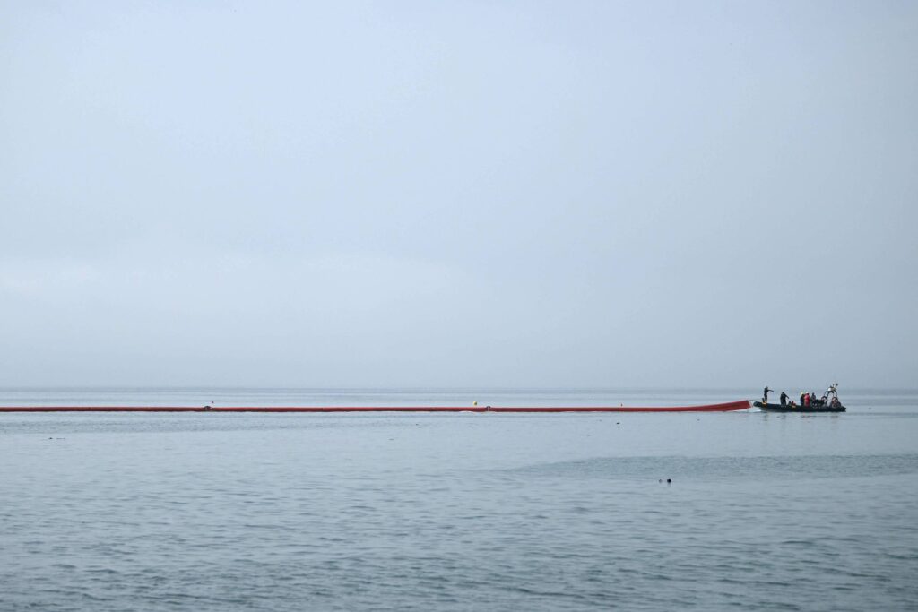 Espanha implanta barreira de 500 metros em Ceuta para conter fluxo migratório recorde