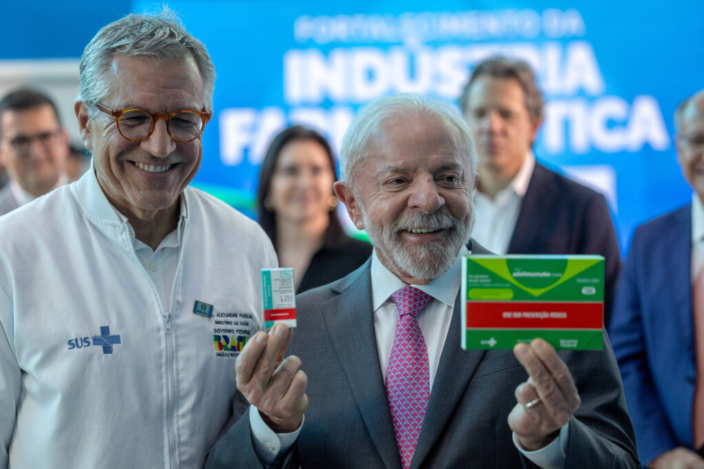 Governo planeja ampliar Farmácia Popular com novos serviços e uso de inteligência artificial