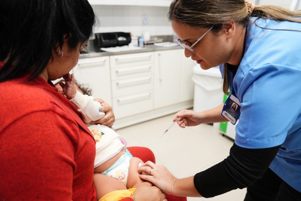 Guarulhos intensifica vacinação contra sarampo e supera 22 mil doses aplicadas em poucos dias