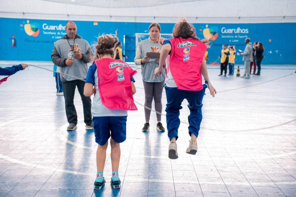 Jogos Escolares de Guarulhos incentivam cooperação e integração entre alunos
