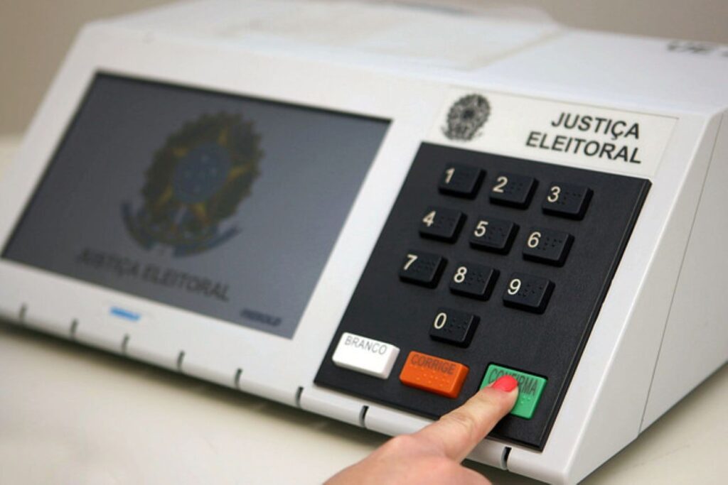 Perfil dos candidatos de São Paulo em 2026 contrasta com a população