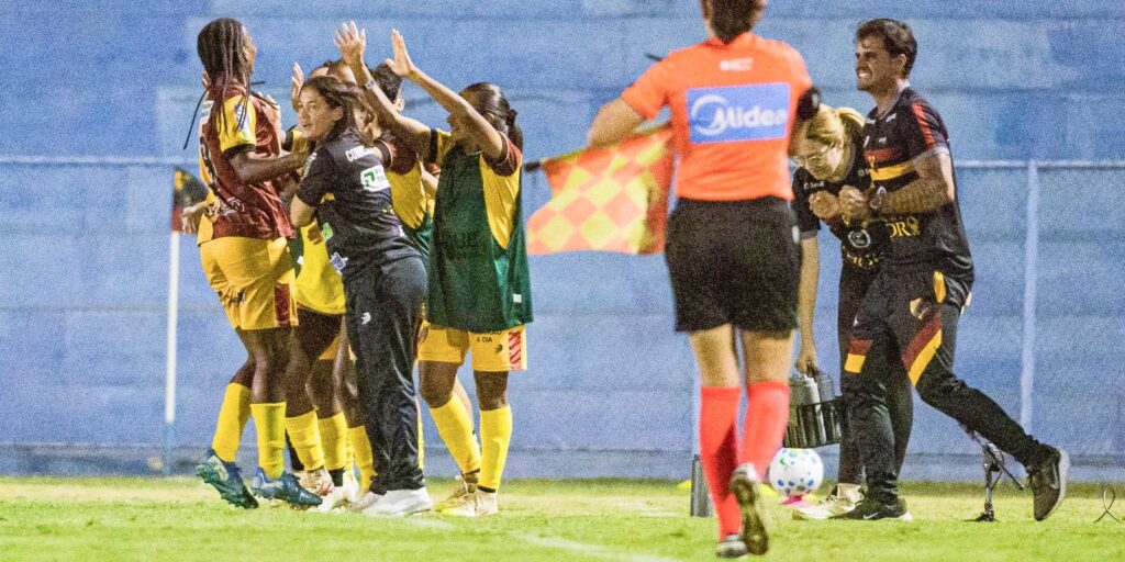 Planalto conquista vitória crucial e abre vantagem na semifinal do Brasileirão Feminino a3