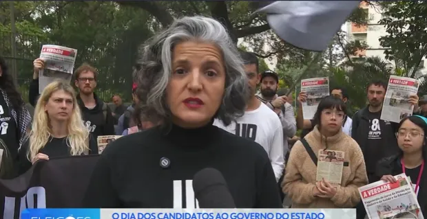 Vivian Mendes defende reestatização e combate ao feminicídio em campanha no centro de SP