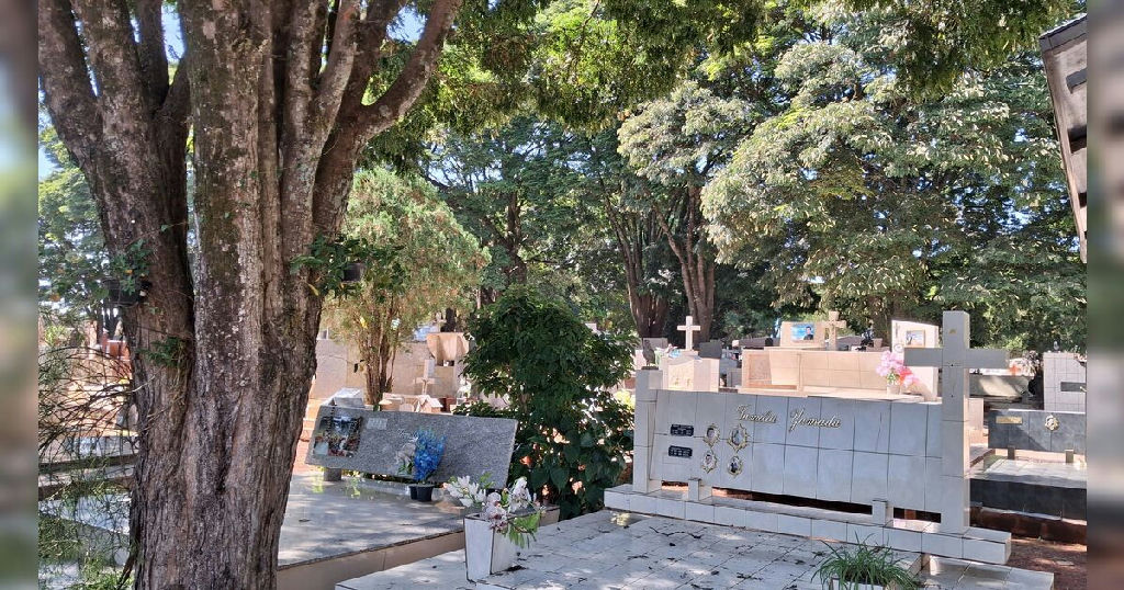Arapongas: Lista atualizada de falecimentos e informações de velório nesta segunda-feira (08)