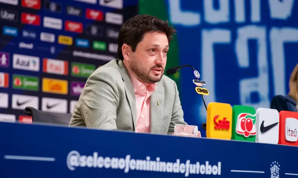 Arthur Elias anuncia convocação da seleção feminina para amistosos com a Argentina
