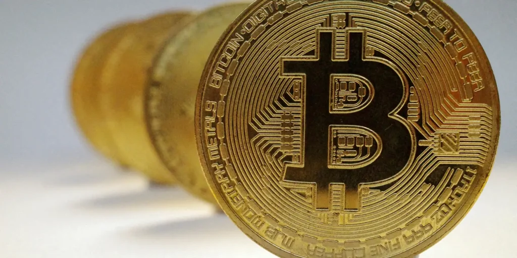 Banco Central endurece fiscalização sobre criptomoedas e mira carteiras digitais