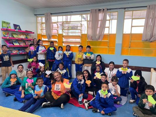 Literatura infantil na EPG Dona Benta fomenta diversidade e inclusão em Guarulhos