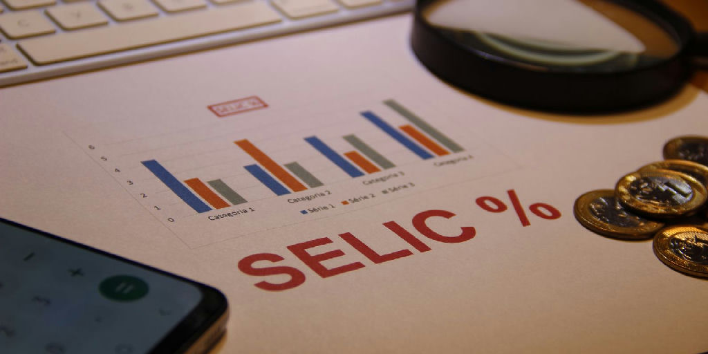 Selic: Mercado financeiro ajusta projeção da taxa básica de juros para 13,50%