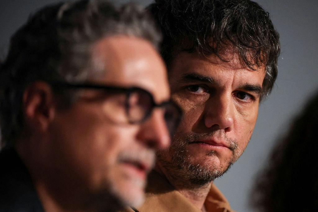 Artistas brasileiros da Academia do Oscar pedem atenção global às eleições e futuro da cultura