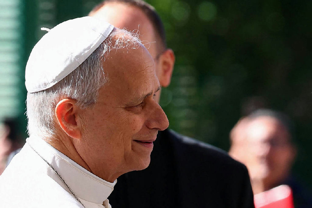 Avanços na oncologia trazem novas perspectivas para o tratamento do papa Leão 14