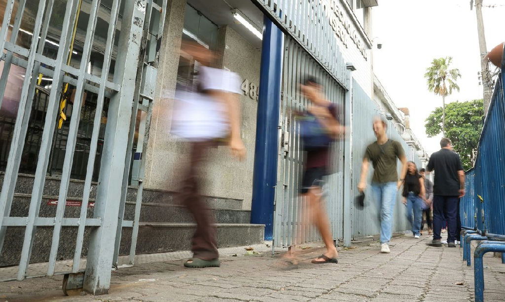 Candidatos do Enem 2026 têm até este domingo para definir o idioma da prova