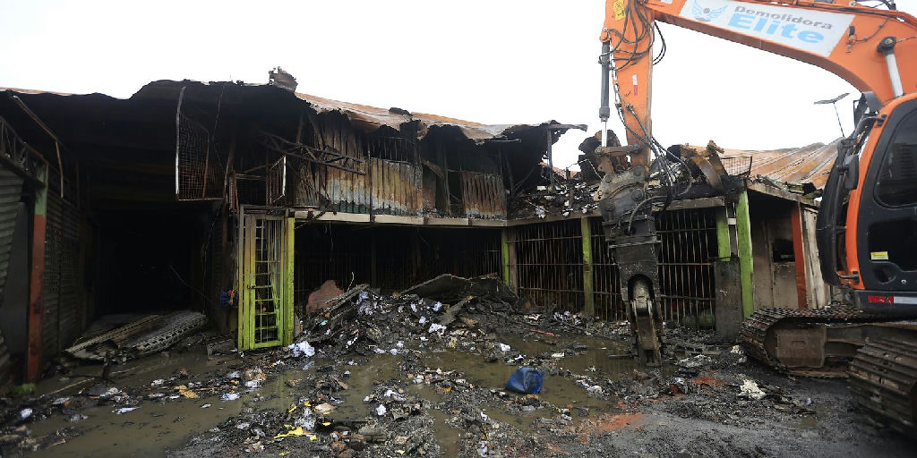 Ceagesp monta espaço temporário para 124 comerciantes após incêndio em pavilhão