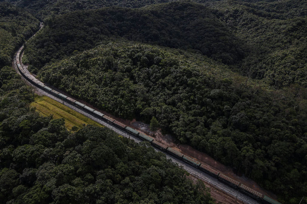Eleições 2026: Infraestrutura exige juros baixos e mais investimento público