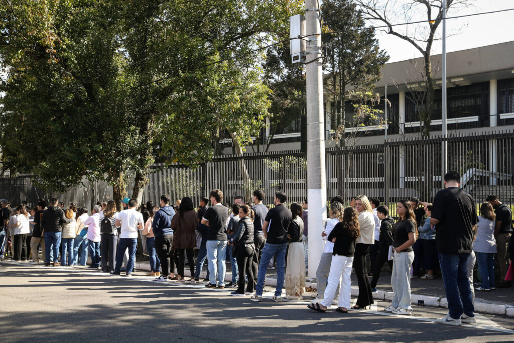 Estados Unidos dificultam remarcação de vistos consulares no Brasil