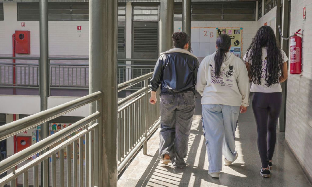 Faculdades já podem abrir inscrições para vagas remanescentes do Fies 2026/2