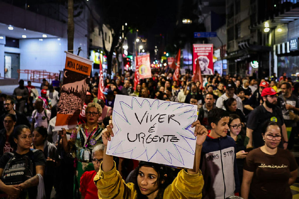 Governo articula manobra no Senado para votar fim da escala 6x1 antes do segundo turno