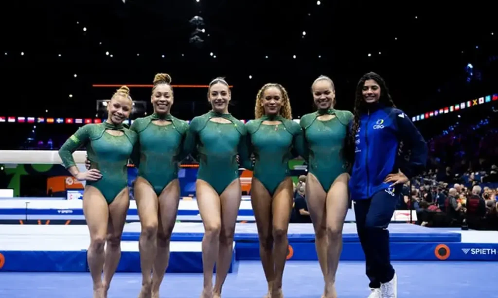 Mundial de ginástica termina com seleção brasileira na quinta posição por equipes