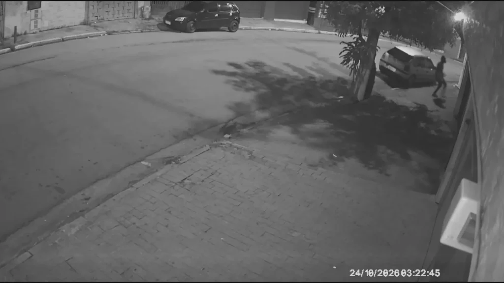 Polícia investiga morte de pai de santo baleado em casa na Brasilândia em SP