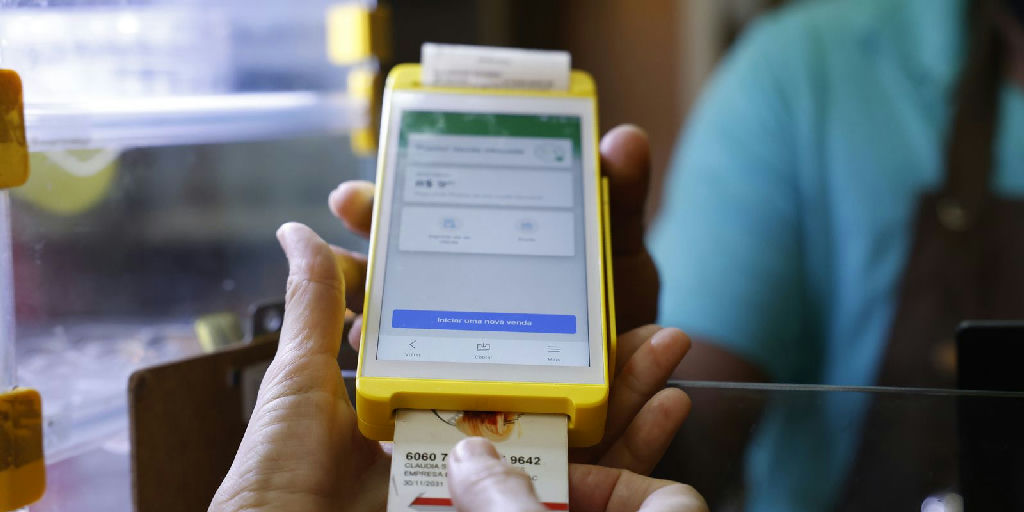 Receita Federal aponta que 86% das notas fiscais já exibem a CBS em 2026