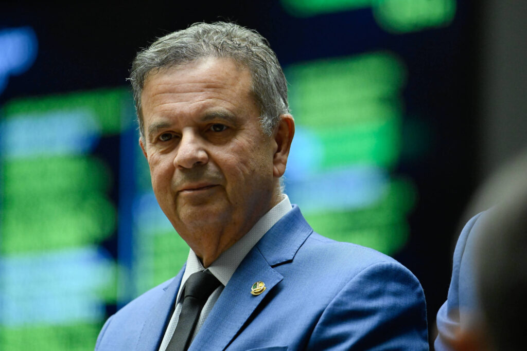 Rogério Marinho defende regra para abrir impeachment no Senado com 49 assinaturas