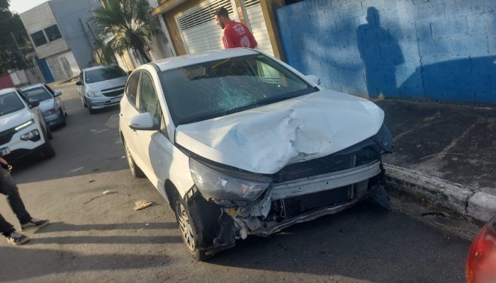 Acidente fatal na Zona Sul: motociclista de 67 anos morre após colisão e fuga de motorista