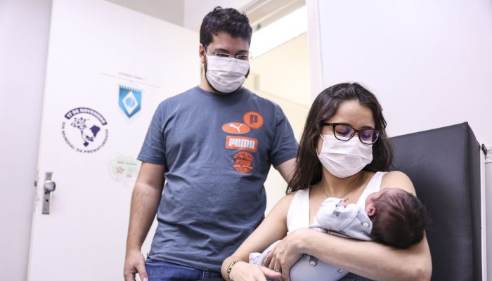 Agosto Dourado começa com foco na amamentação e desafios enfrentados por mães