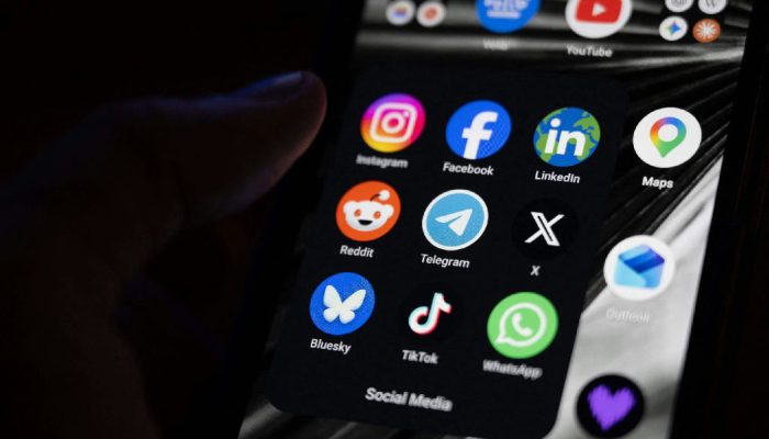 Algoritmos captam vulnerabilidade emocional e amplificam tristeza digitalmente