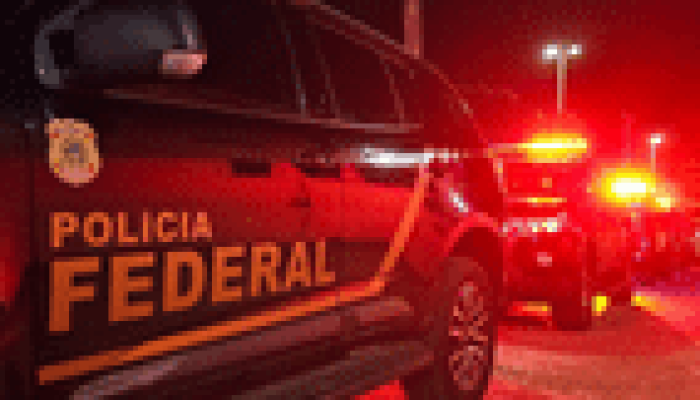 Aliado de André Mendonça, deputado Cezinha de Madureira é alvo de operação da Polícia Federal